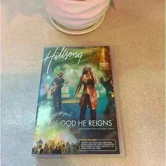 NWT HILLSONG LIVE DVD - Picture 1 of 2
